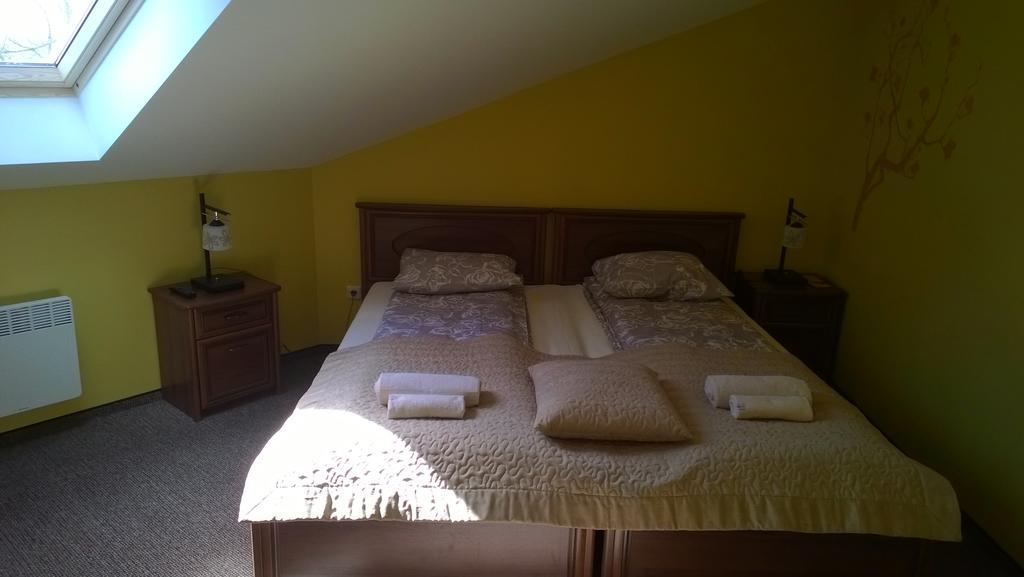 Guest House "Gerugne" Moletai Luaran gambar